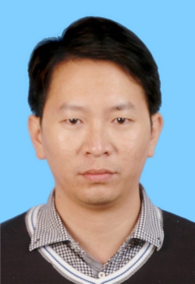 李华彬