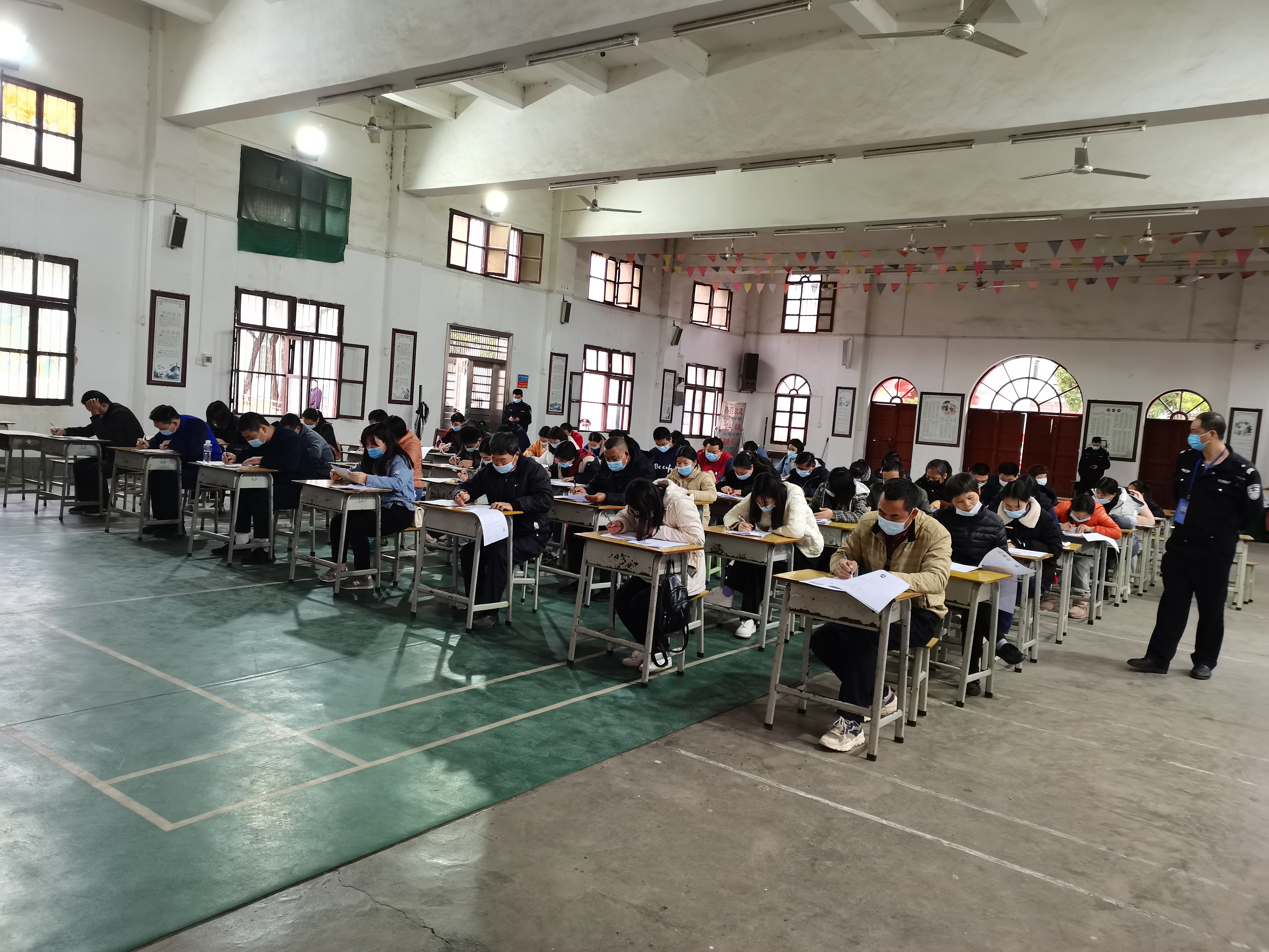 37a890dbcd27208b4edac3d395a5cc0.jpg