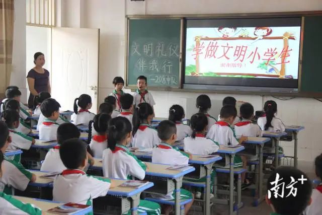 梅县区：办好人民满意教育，打响“教育强区”品牌.jpeg