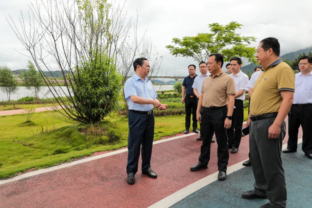 巡河.jpg