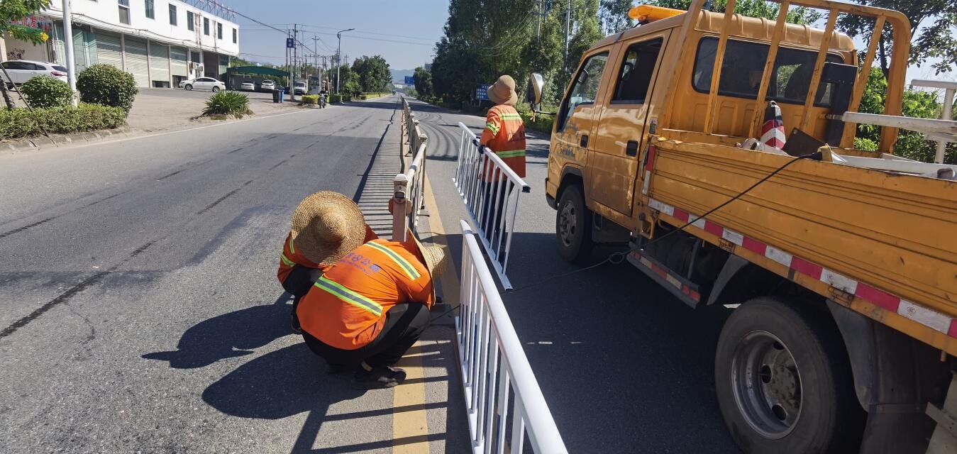  展现公路担当_4