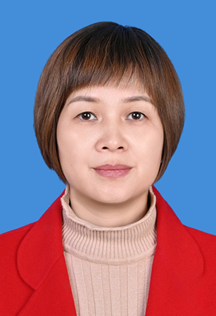 卢英.jpg
