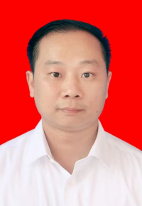 4宋天然，职务：党委副书记；职责：分管政法、综治信访维稳、司法（法制）、公安、武警、禁毒、综合行政执法（除自然资源、住房和城乡规划建设外）等工作。对上衔接政法委、公安局、司法局、法院、检察院、市场监督管理局、信访局。.jpg