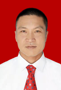 12余文忠，职务：人大副主席；职责：分管人大、环境保护、综政服务、医疗保障等工作。对上衔接区人大、政务服务数据管理局、生态环境分局、医疗保障局。.jpg