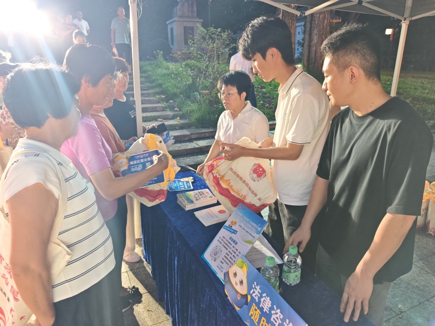 现场法律咨询(1).jpg
