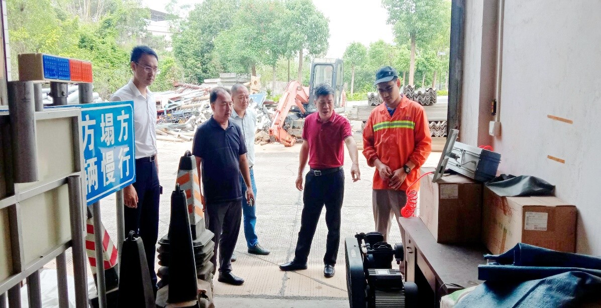 梅县区公路事务中心开展节前安全综合检查（简报）.docx_2