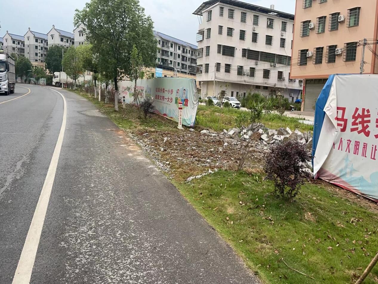 区公路事务中心：莫让私自设置平交道口成为安全隐患.docx_3